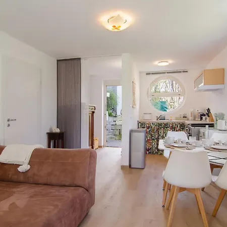Mojos Bodenseetraum Apartament Uhldingen-Mühlhofen